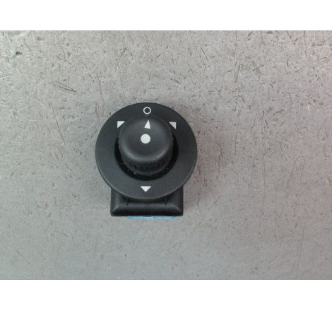 COMMANDE RETROVISSEUR EXT ELECTRIQUE