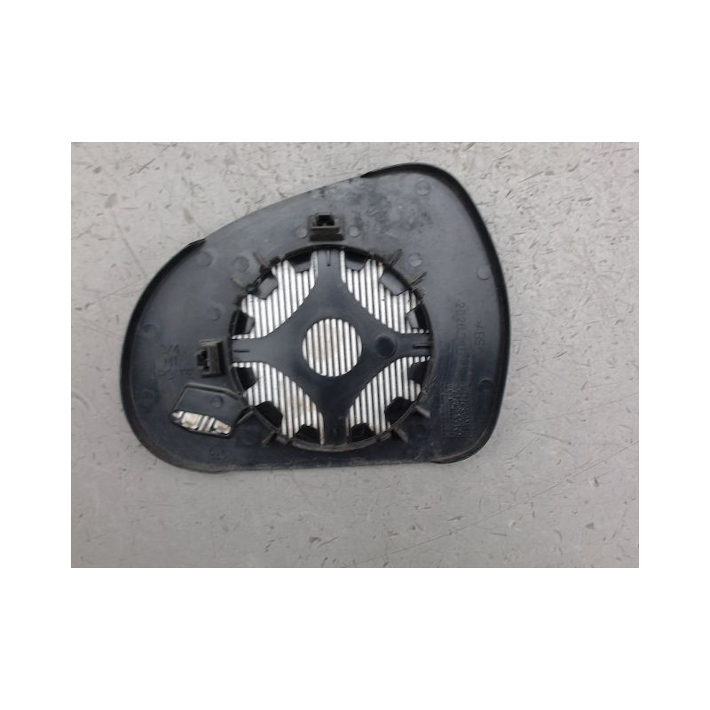 GLACE RETROVISEUR EXT D PEUGEOT 207