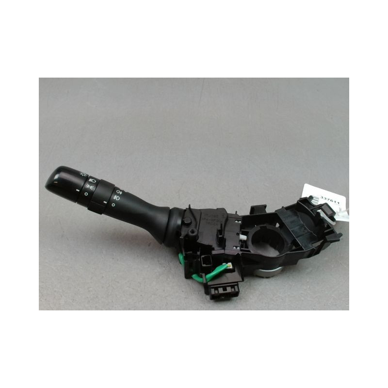COMMANDE ECLAIRAGE PEUGEOT 108