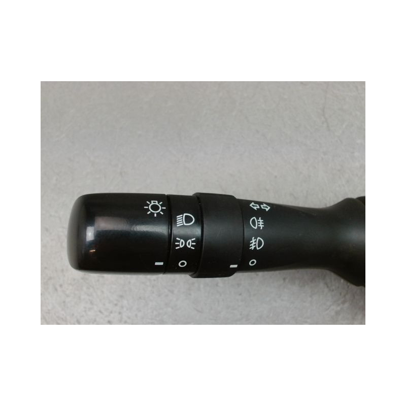 COMMANDE ECLAIRAGE PEUGEOT 108