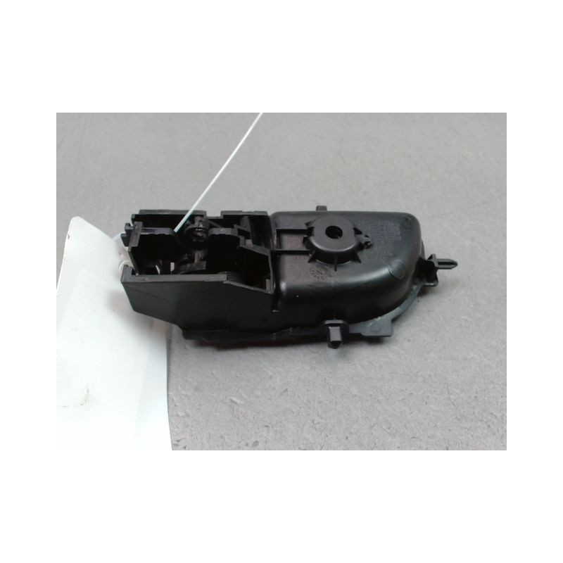 POIGNEE INTERIEURE PORTE ARRIERE DROIT PEUGEOT 108