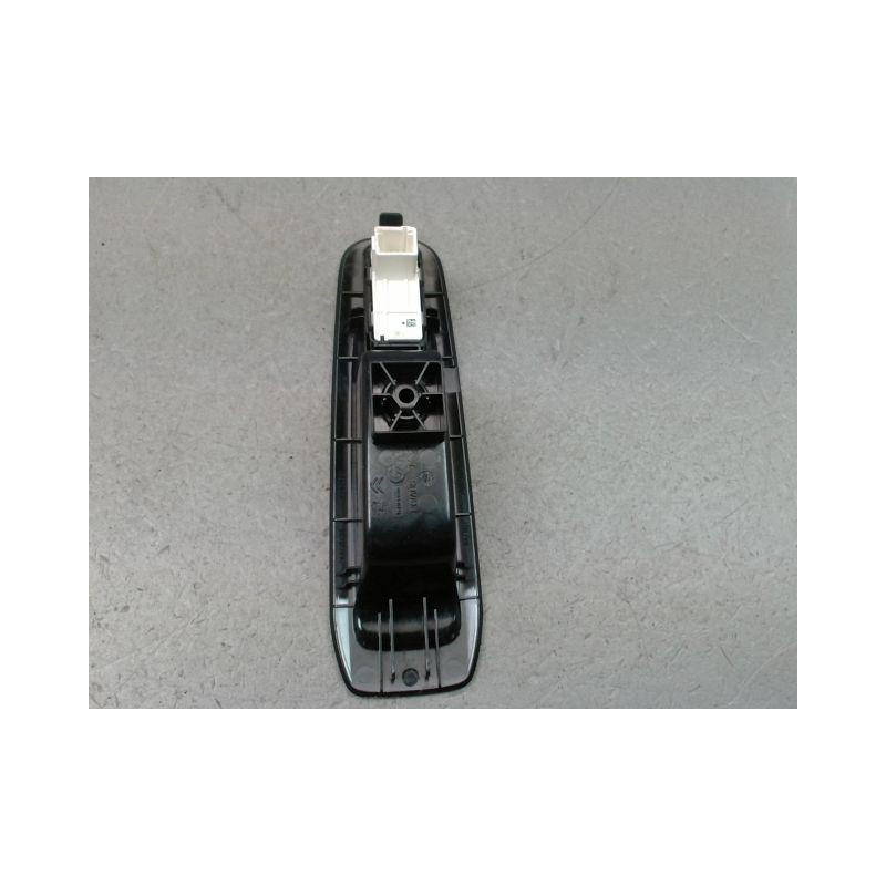 COMMANDE LEVE-GLACE PORTE ARG PEUGEOT 308 2011-