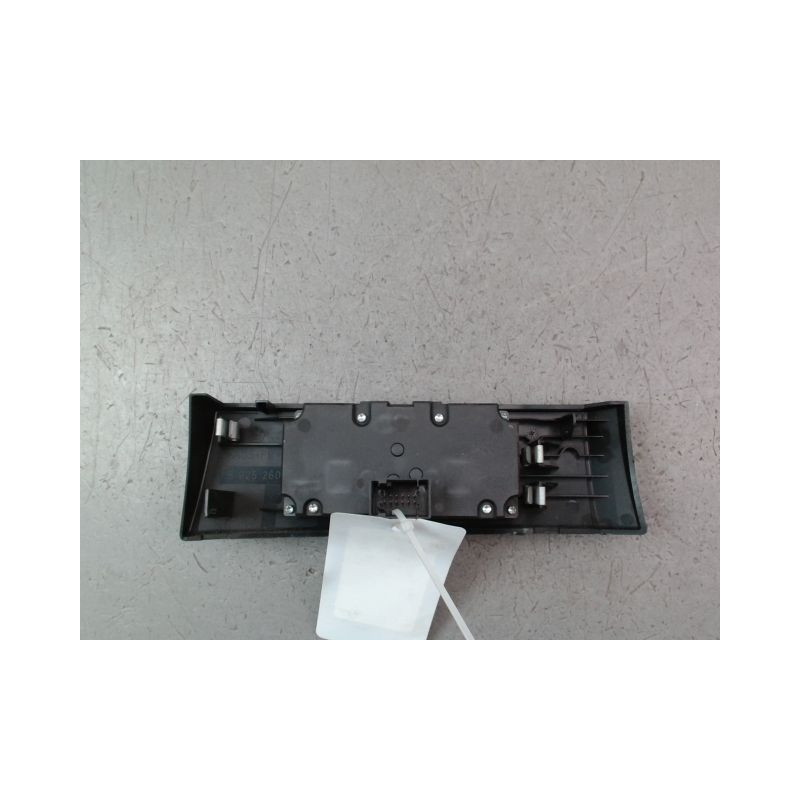 INTERIEUR COMMANDE PHARES BMW SERIE 5 BERL. V Phase 1 (E60) 2003-2007
