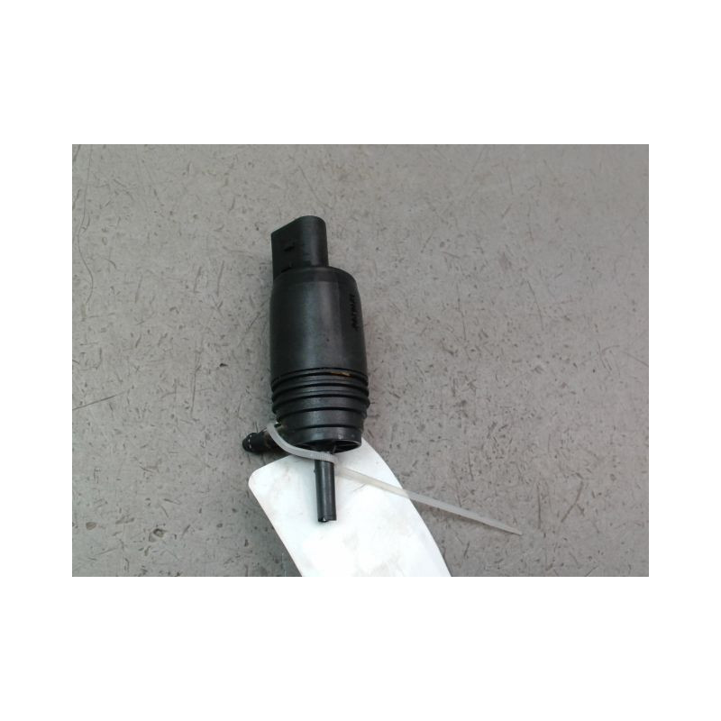 POMPE LAVE-GLACE AVANT BMW SERIE 1 I (E81) 2007-2011