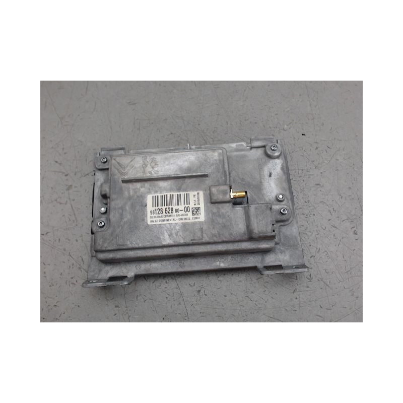 ECRAN GPS PEUGEOT 208