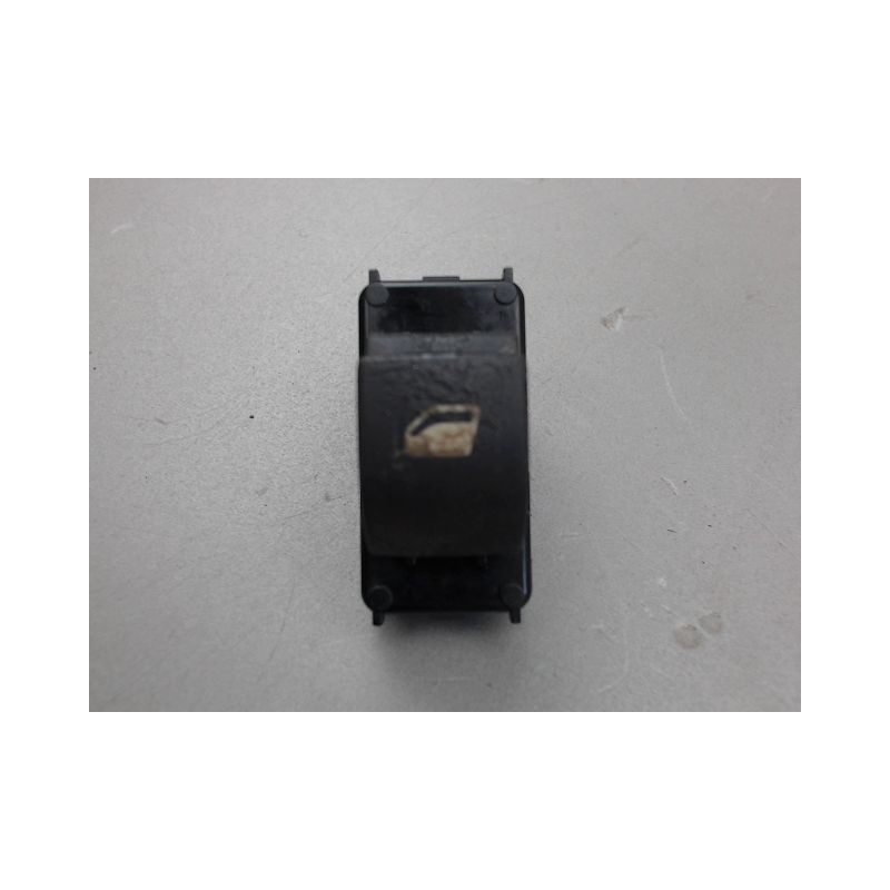 COMMANDE LEVE-GLACE PORTE AVD CITROEN BERLINGO