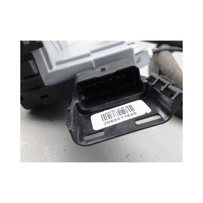 SERRURE PORTE COULISSANTE DROIT CITROEN BERLINGO