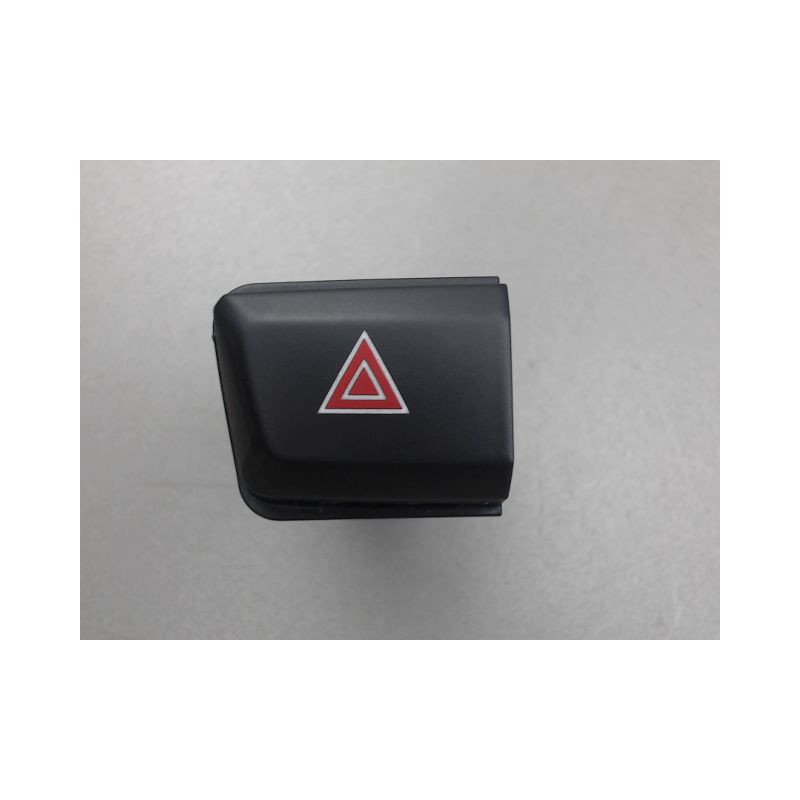 BOUTON DE WARNING PEUGEOT 208