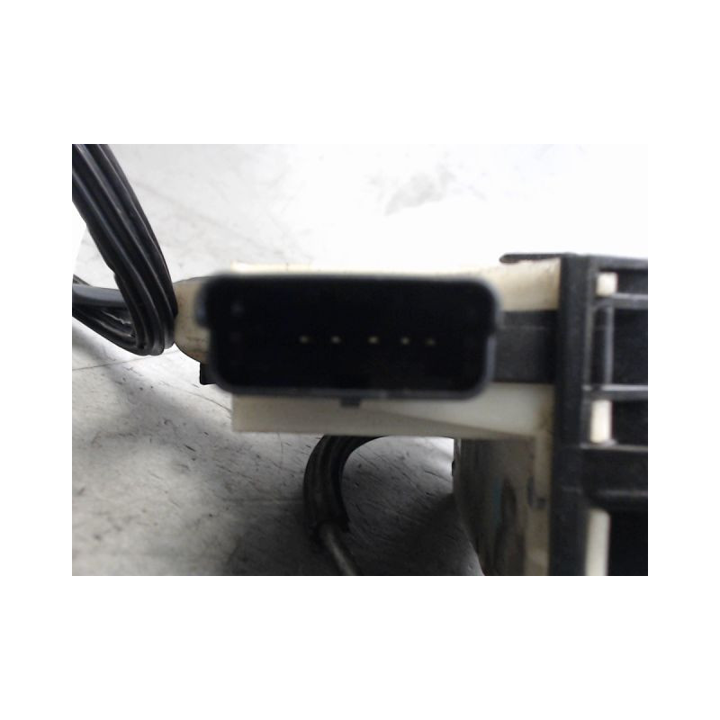 SYSTEME CONDAMNATION ARRIERE DROIT CITROEN C4 2010-