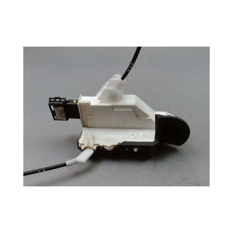 SYSTEME CONDAMNATION AVANT GAUCHE PEUGEOT 5008 MONOSP. I Phase 1 2009-2013