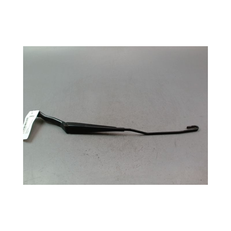 BRAS ESSUIE-GLACE AVANT GAUCHE PEUGEOT 206 + 2009-2013
