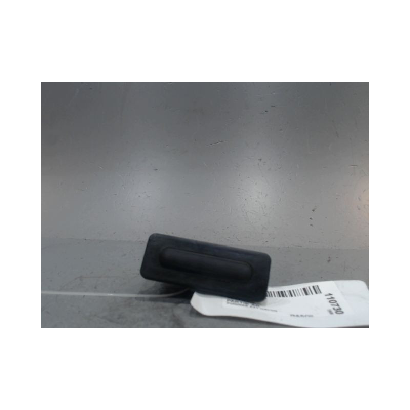 POIGNEE EXTERIEURE HAYON PEUGEOT 208