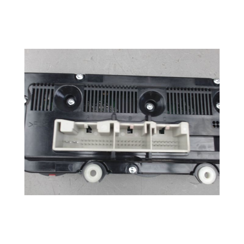 COMMANDE DE CHAUFFAGE VOLKSWAGEN TOURAN