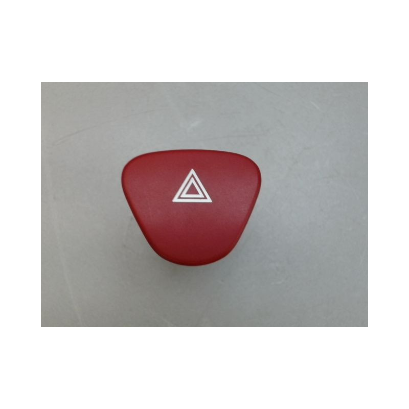 BOUTON DE WARNING CITROEN C3