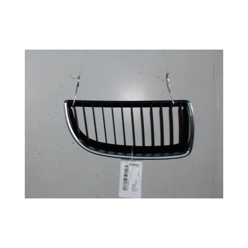 GRILLE CALANDRE DROIT B.M.W. SERIE 3