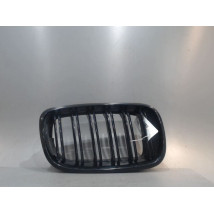 GRILLE CALANDRE DROIT B.M.W. X5