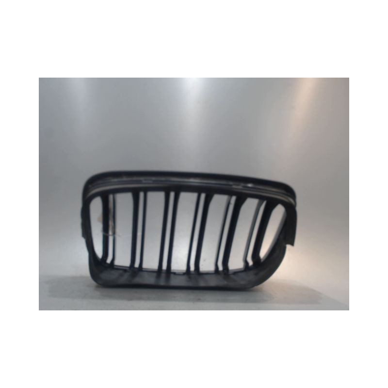 GRILLE CALANDRE DROIT B.M.W. X5