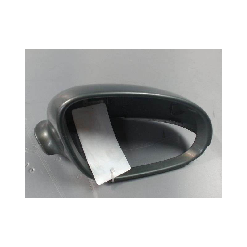 CARENAGE RETROVISEUR EXTERIEUR DROIT VOLKSWAGEN GOLF V 2003-2009