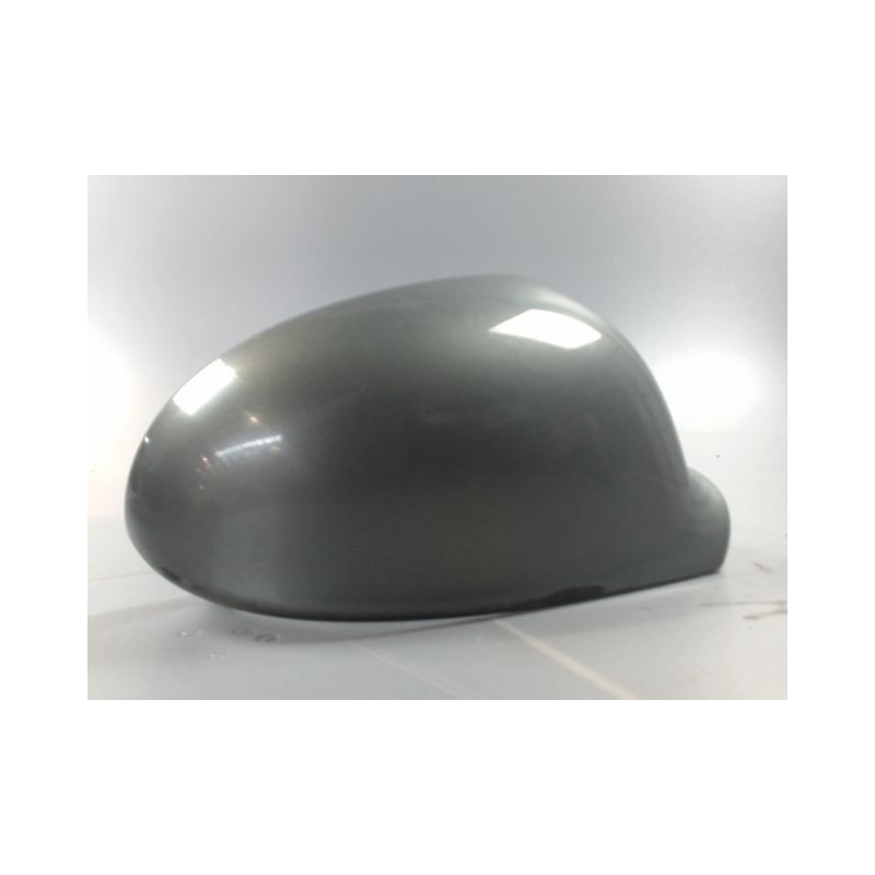 CARENAGE RETROVISEUR EXTERIEUR DROIT VOLKSWAGEN GOLF V 2003-2009