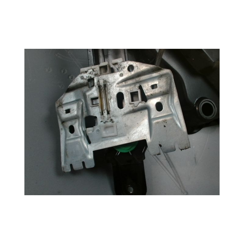 MECANISME+MOTEUR LEVE-GLACE ARRIERE GAUCHE SEAT LEON 2009-