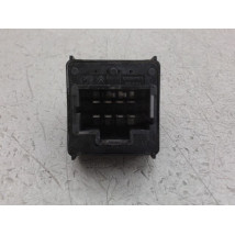 COMMANDE LEVE-GLACE PORTE AVG PEUGEOT 208