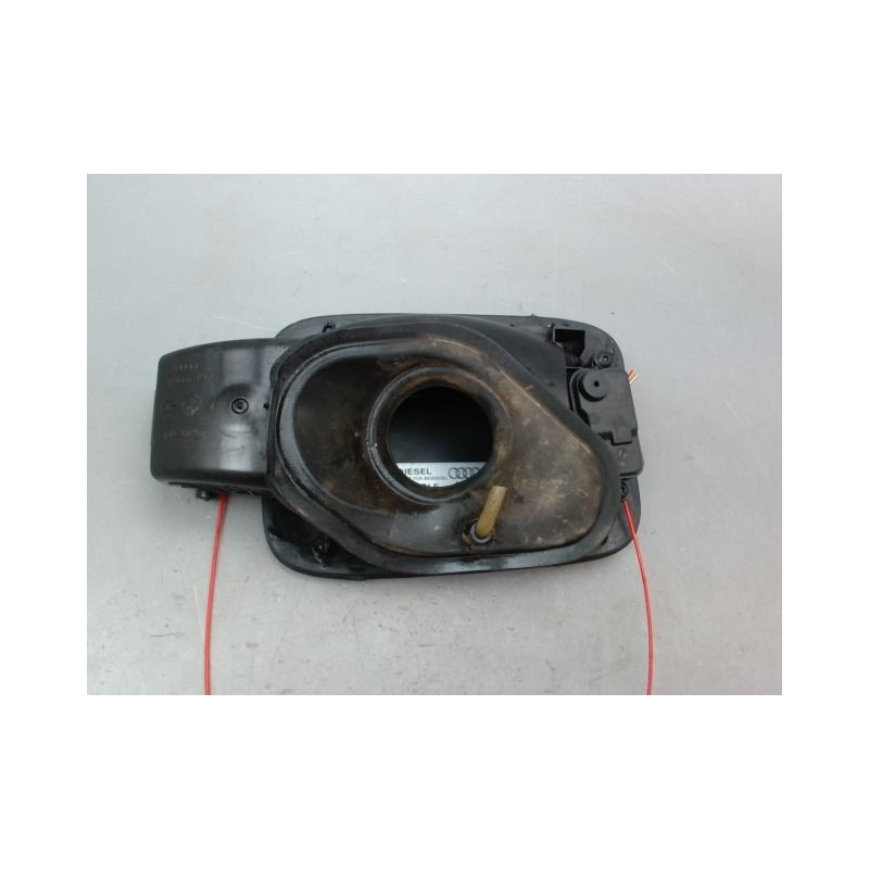 VOLET DE TRAPPE CARBURANT AUDI Q3