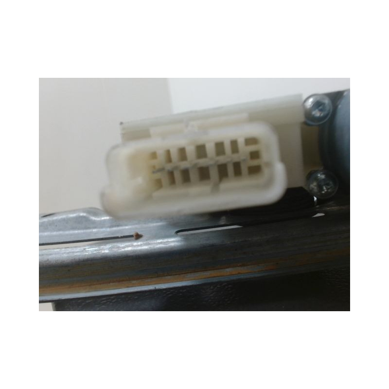 MECANISME+MOTEUR LEVE-GLACE ARRIERE DROIT PEUGEOT 308 SW 2008-