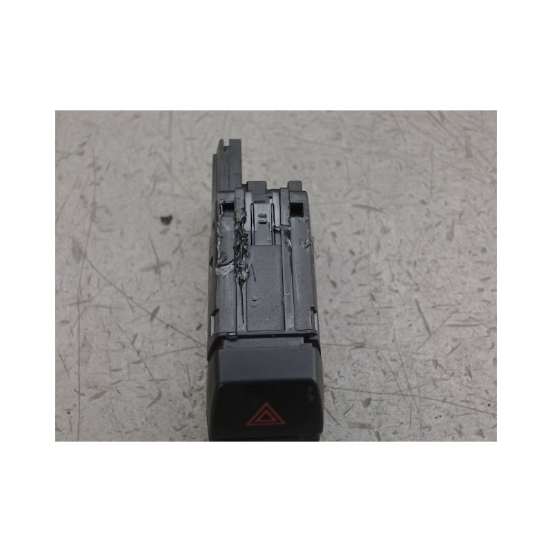 BOUTON DE WARNING B.M.W. SERIE 2