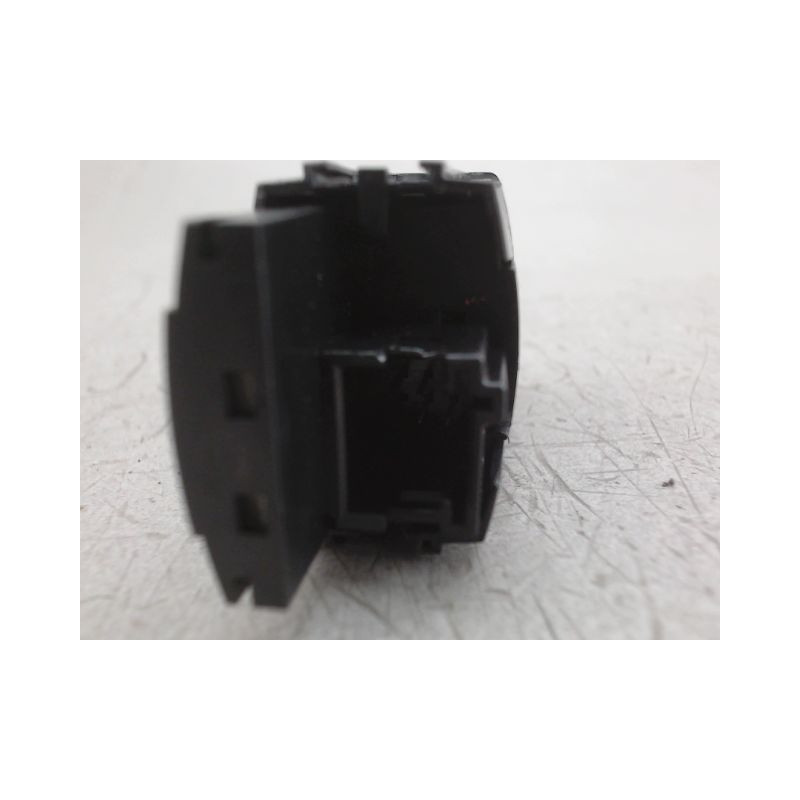 BOUTON DE WARNING B.M.W. SERIE 2