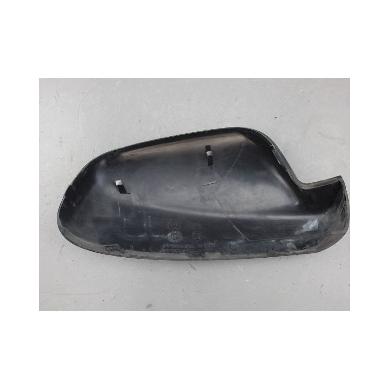 CARENAGE RETROVISEUR EXTERIEUR GAUCHE PEUGEOT 307