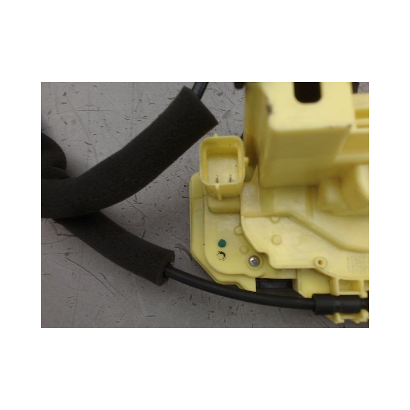 SERRURE PORTE COULISSANTE DROIT PEUGEOT BIPPER