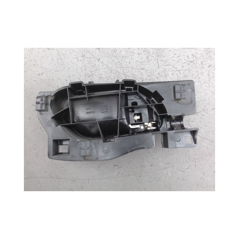 POIGNEE INTERIEURE PORTE ARRIERE GAUCHE PEUGEOT 208