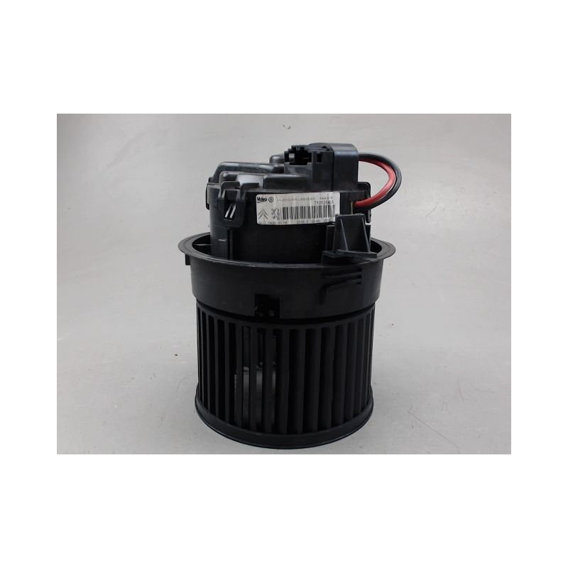 MOTEUR VENTILATEUR CHAUFFAGE PEUGEOT 208