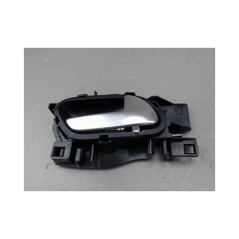 POIGNEE INTERIEURE PORTE AVANT DROIT PEUGEOT 208