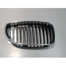 GRILLE CALANDRE DROIT BMW SERIE 1