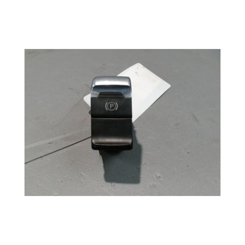 INTERIEUR COMMANDE FREIN A MAIN AUDI A4 2008-
