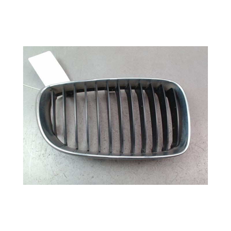 GRILLE CALANDRE DROIT BMW SERIE 1 I Phase 2 (E87) 2007-2011