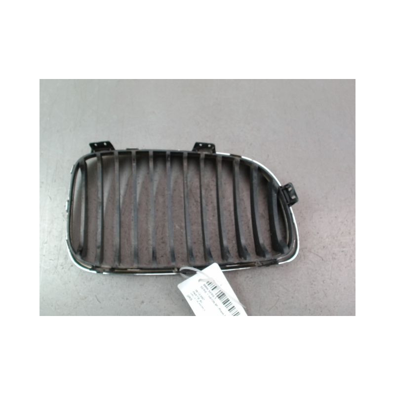 GRILLE CALANDRE GAUCHE BMW SERIE 1 I Phase 2 (E87) 2007-2011