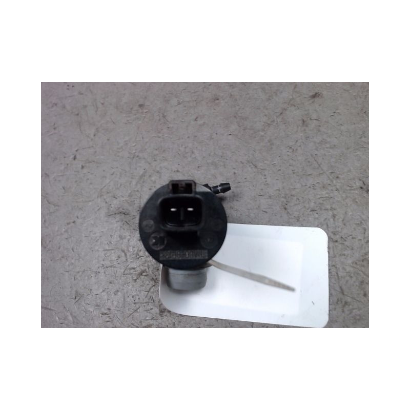 POMPE LAVE-GLACE AVANT TOYOTA AURIS 2007-