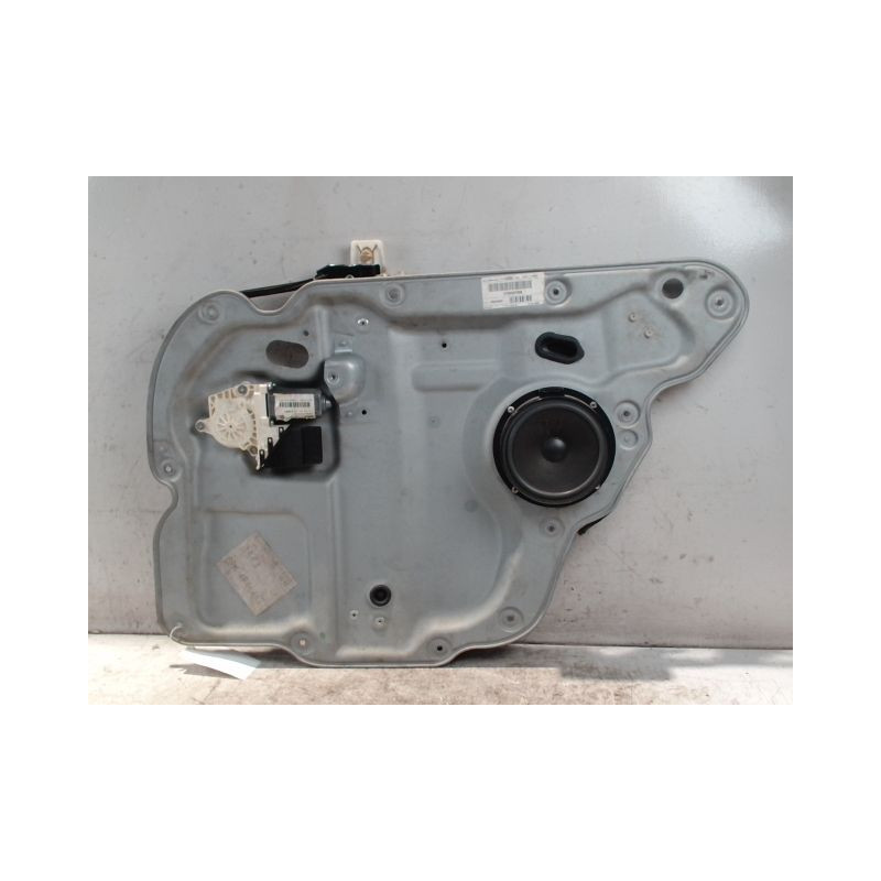 MECANISME+MOTEUR LEVE-GLACE ARRIERE DROIT VOLKSWAGEN TOURAN 07-