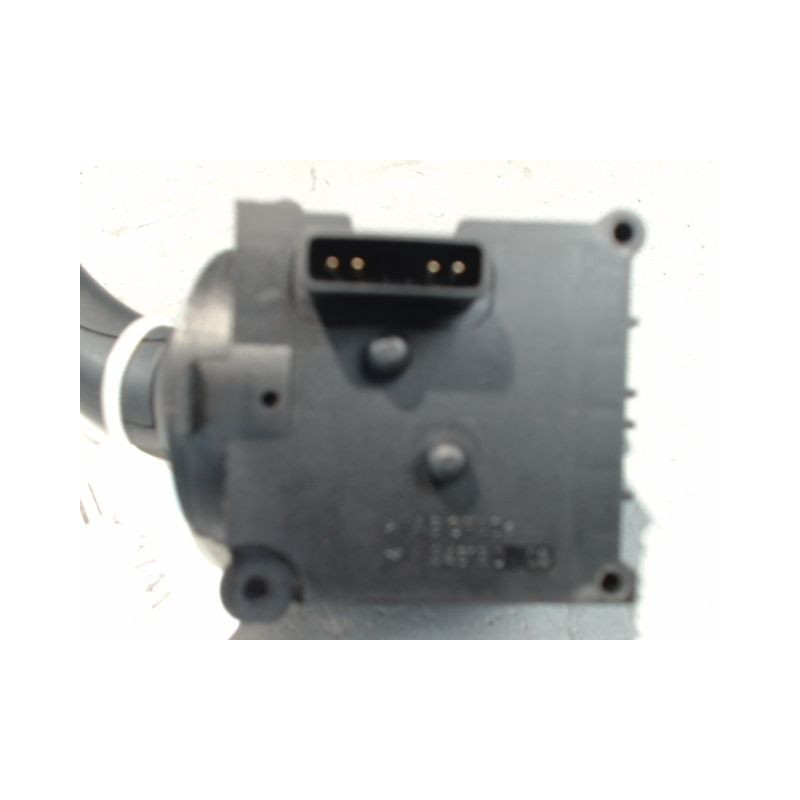 COMMANDE ESSUIE GLACE AUDI A4 2004-
