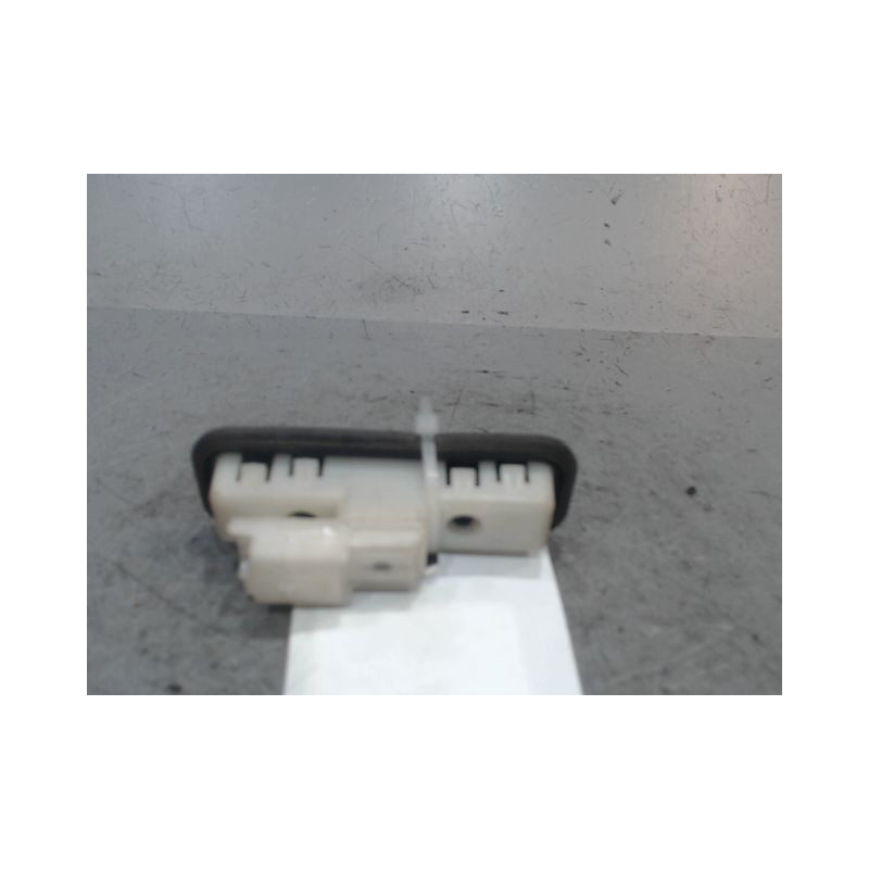 POIGNEE EXTERIEURE HAYON PEUGEOT 308