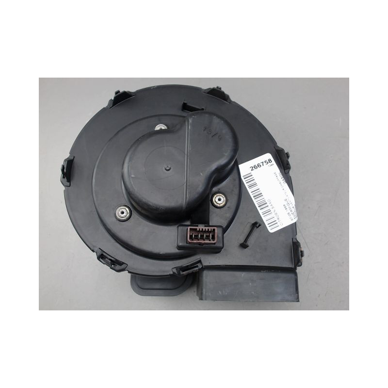 MOTEUR VENTILATEUR CHAUFFAGE CITROEN SAXO