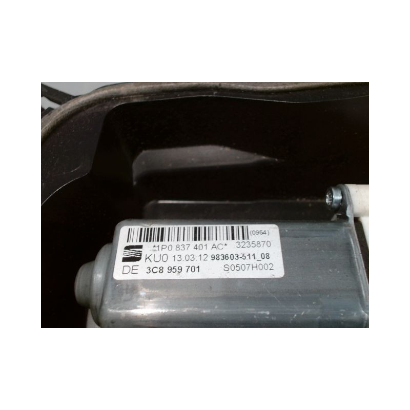 MECANISME+MOTEUR LEVE-GLACE AVANT GAUCHE SEAT LEON 2009-