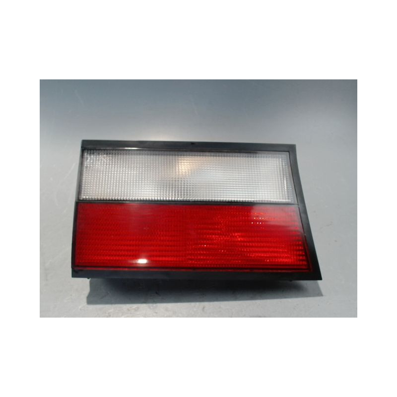 FEU ARRIERE INTERIEUR GAUCHE CITROEN XANTIA 97-2002