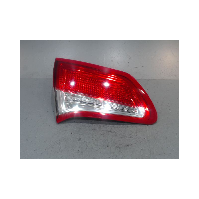 FEU ARRIERE INTERIEUR GAUCHE CITROEN C4