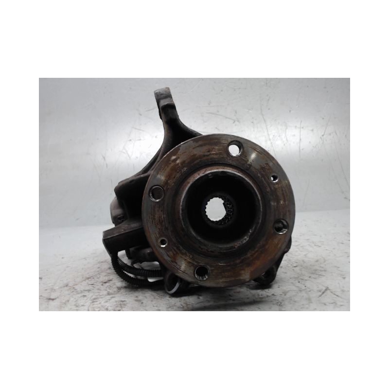 PIVOT AVANT GAUCHE PEUGEOT 208