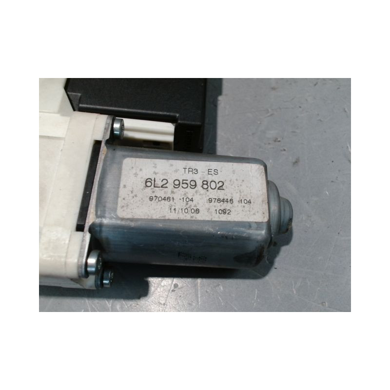 MECANISME+MOTEUR LEVE-GLACE AVANT GAUCHE SEAT IBIZA 2002-2006