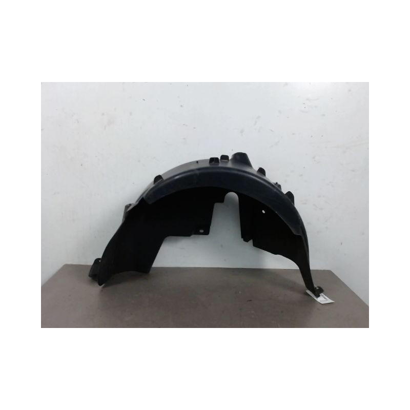PARE-BOUE ARRIERE DROIT PEUGEOT 208