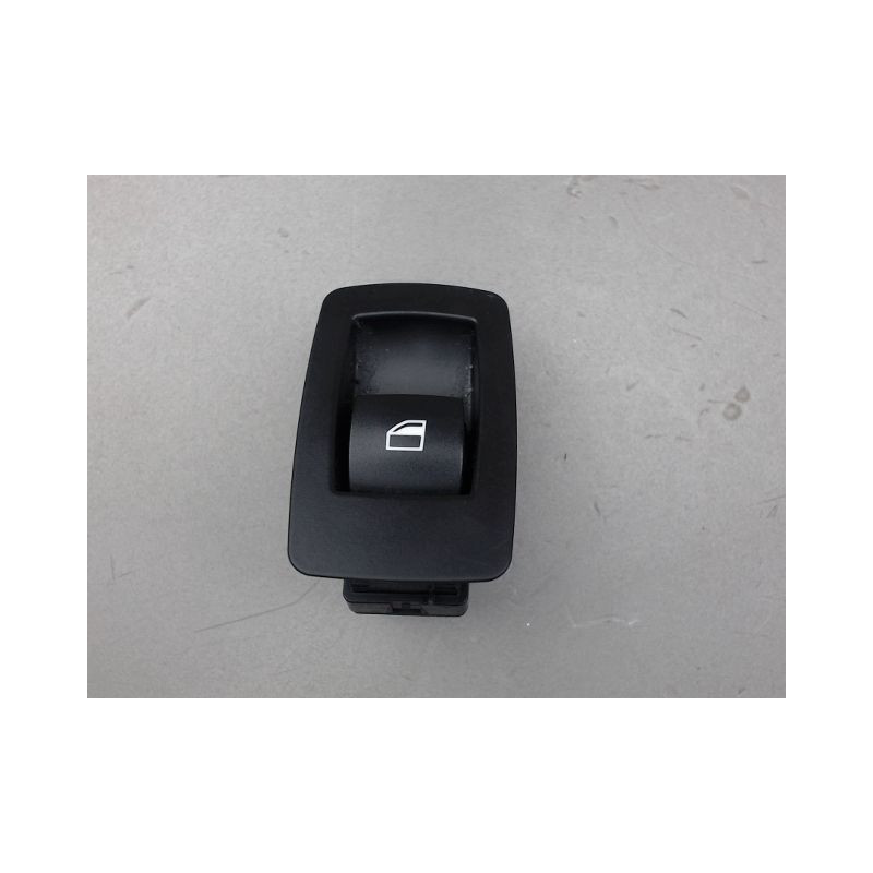 COMMANDE LEVE-GLACE PORTE AVD B.M.W. SERIE 3
